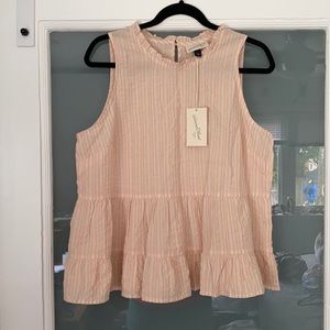 Universal Thread top